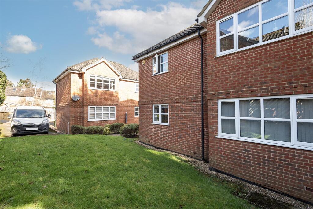 Additional image 12 of Rainbow Close, Redbourn, St. Albans