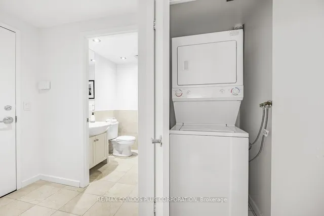 Additional image 24 of 218 Queens Quay Unit 910