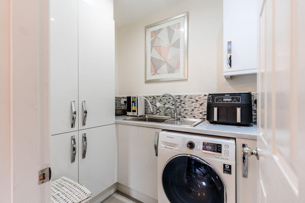 Additional image 11 of Beanland Gardens, Bradford, BD6