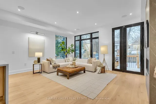 Additional image 19 of 72 Castlefield Ave