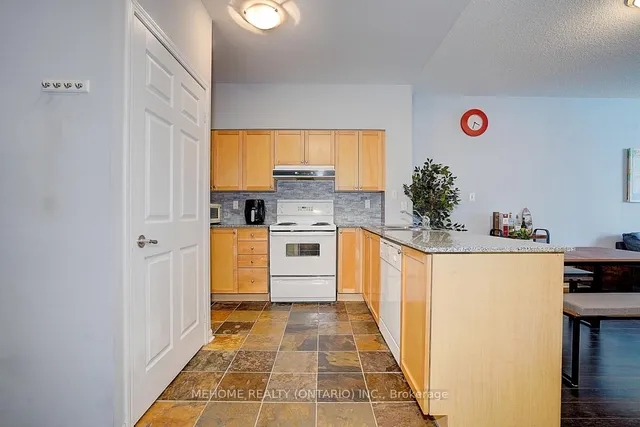 Additional image 6 of 228 Queens Quay Unit 1710