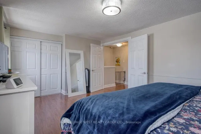 Additional image 19 of 45 Hansen Rd Unit 22