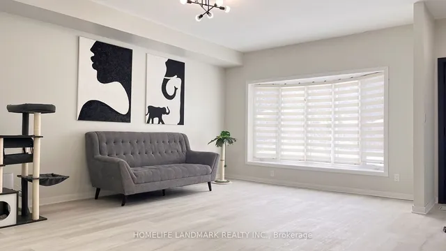 Additional image 4 of 19 Deering Cres