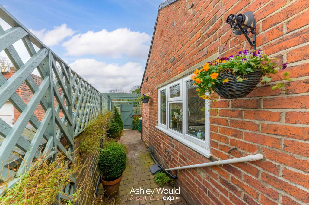 Additional image 23 of Corngreaves Road, Cradley Heath, B64 7DT