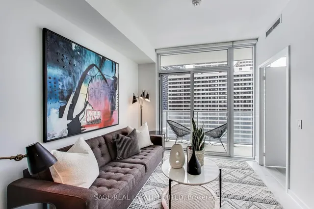 Additional image 20 of 33 Helendale Ave Unit 816