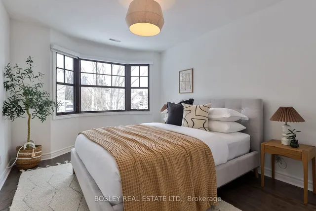 Additional image 33 of 27 Walder Ave