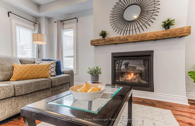 Additional image 12 of 955 Bianca Crt