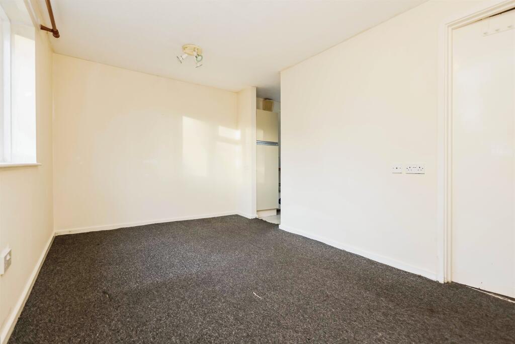 Additional image 10 of Swan Gardens, BIRMINGHAM