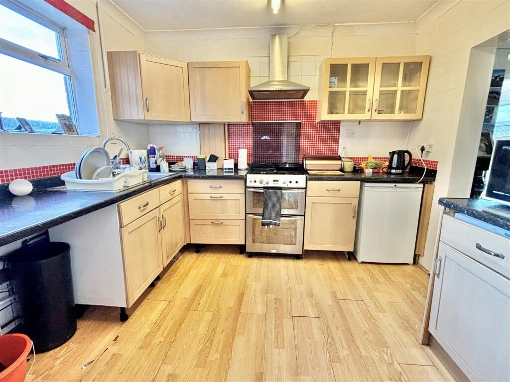 Additional image 4 of Fitzworth Avenue, Poole