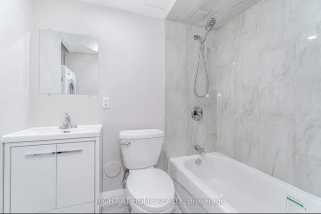 Additional image 24 of 4673 Jane St Unit 621