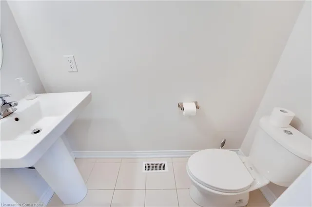 Additional image 15 of 516 Beckview Cres