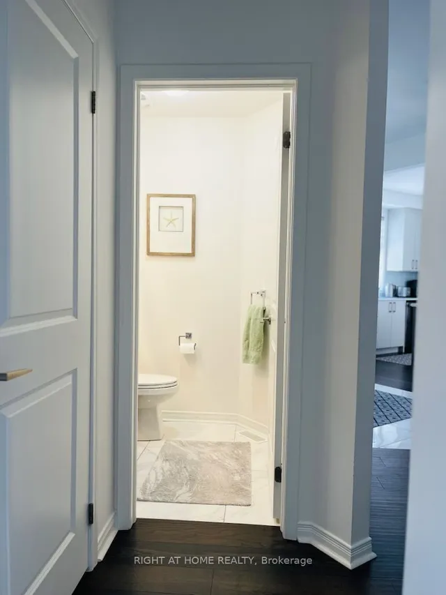 Additional image 10 of 64 Emmett Ave