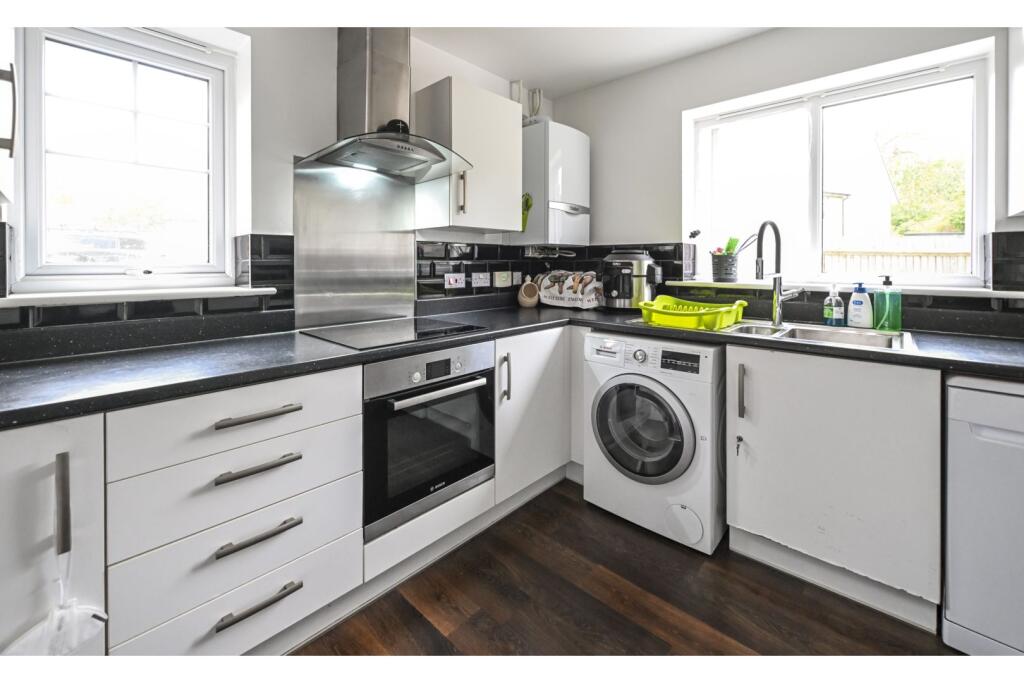 Additional image 14 of North Lodge Park, Cambridge, CB24