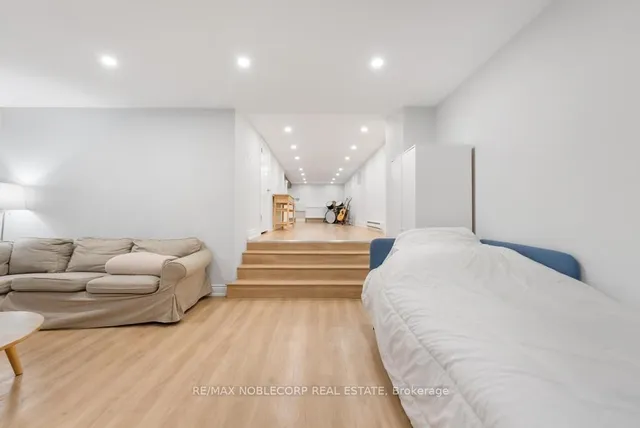 Additional image 28 of 46 Glenwood Ave