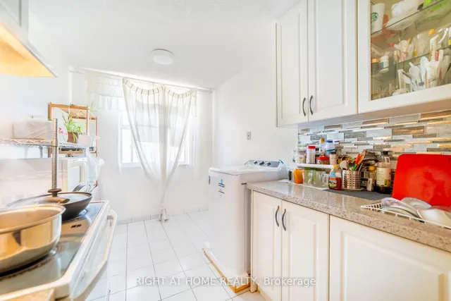 Additional image 9 of 205 Hilda Ave Unit 1407