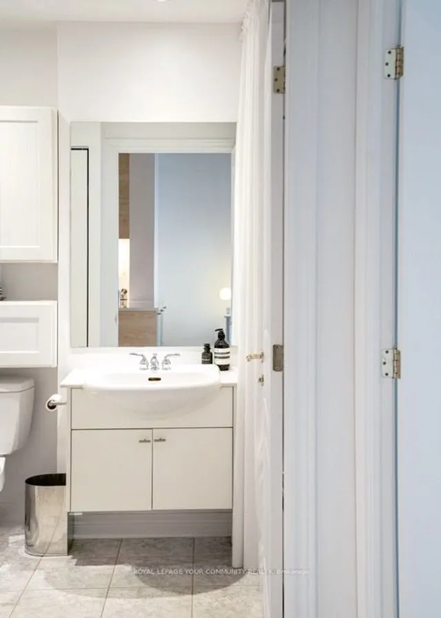 Additional image 18 of 100 Hayden St Unit 1409