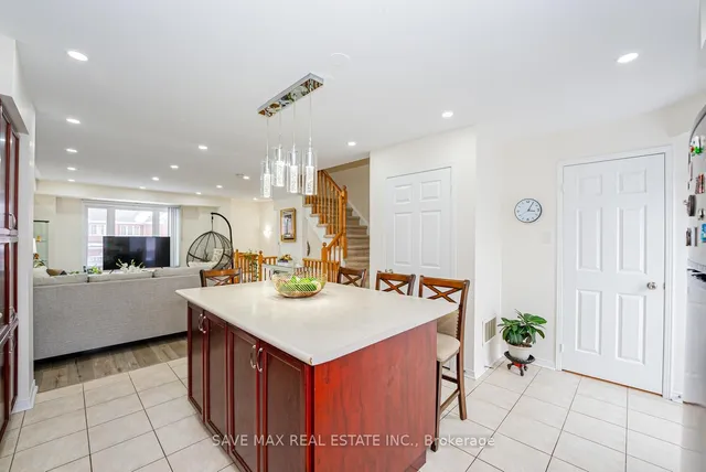 Additional image 18 of 60 Fairwood Circ Unit 102