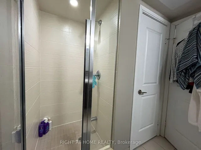 Additional image 8 of 560 Front St Unit 1002