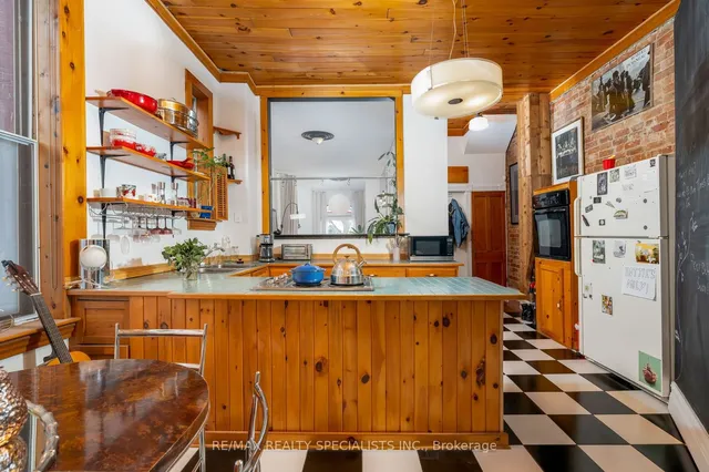 Additional image 16 of 48 Leopold St