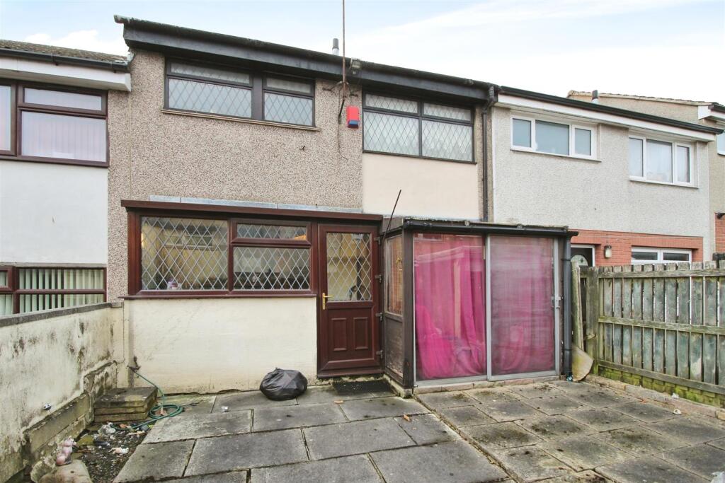 Additional image 13 of Grayswood Drive, Bradford, BD4 9ES