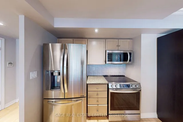 Additional image 6 of 270 Wellington St Unit 1114