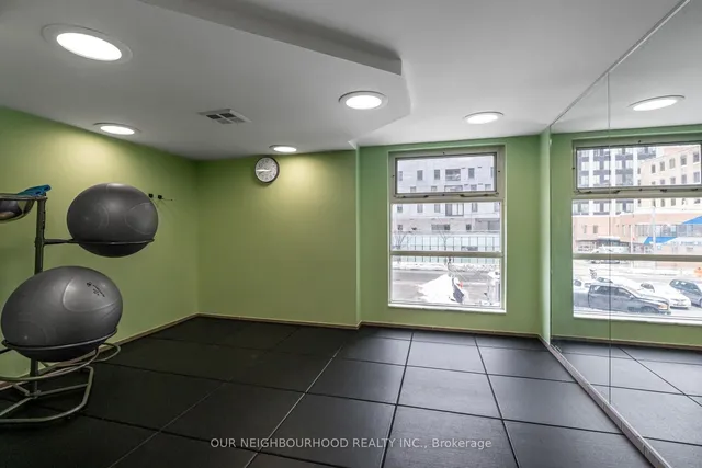 Additional image 30 of 50 Lombard St Unit 2705