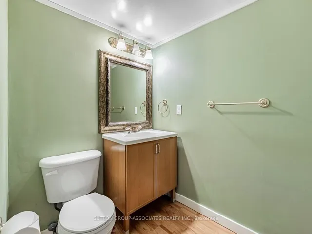 Additional image 16 of 1300 Marlborough Crt Unit 504