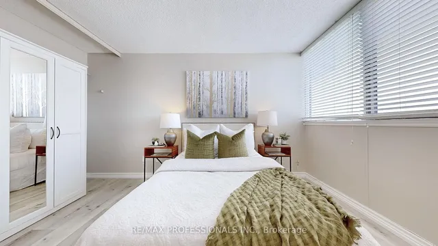 Additional image 27 of 1333 Bloor St Unit 909