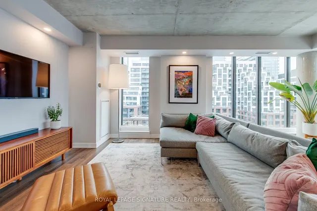 Additional image 6 of 400 Wellington St Unit PH1106