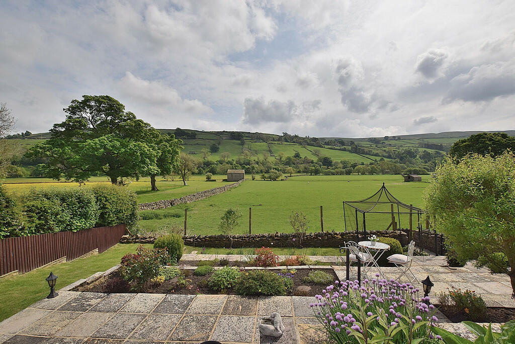 Additional image 28 of Low Row