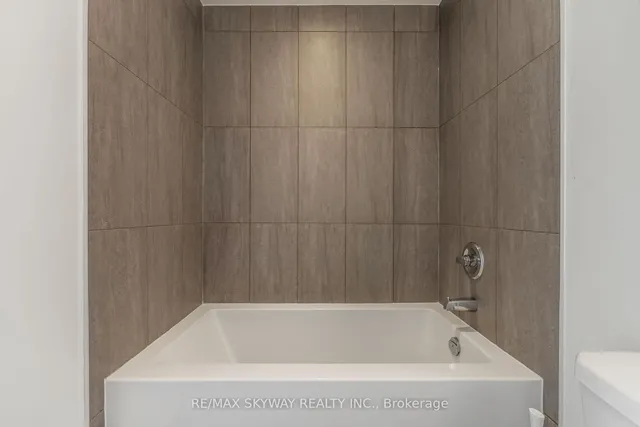 Additional image 30 of 5 Mabelle Ave Unit 3233