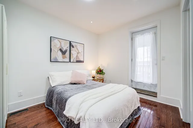 Additional image 31 of 683 Manning Ave