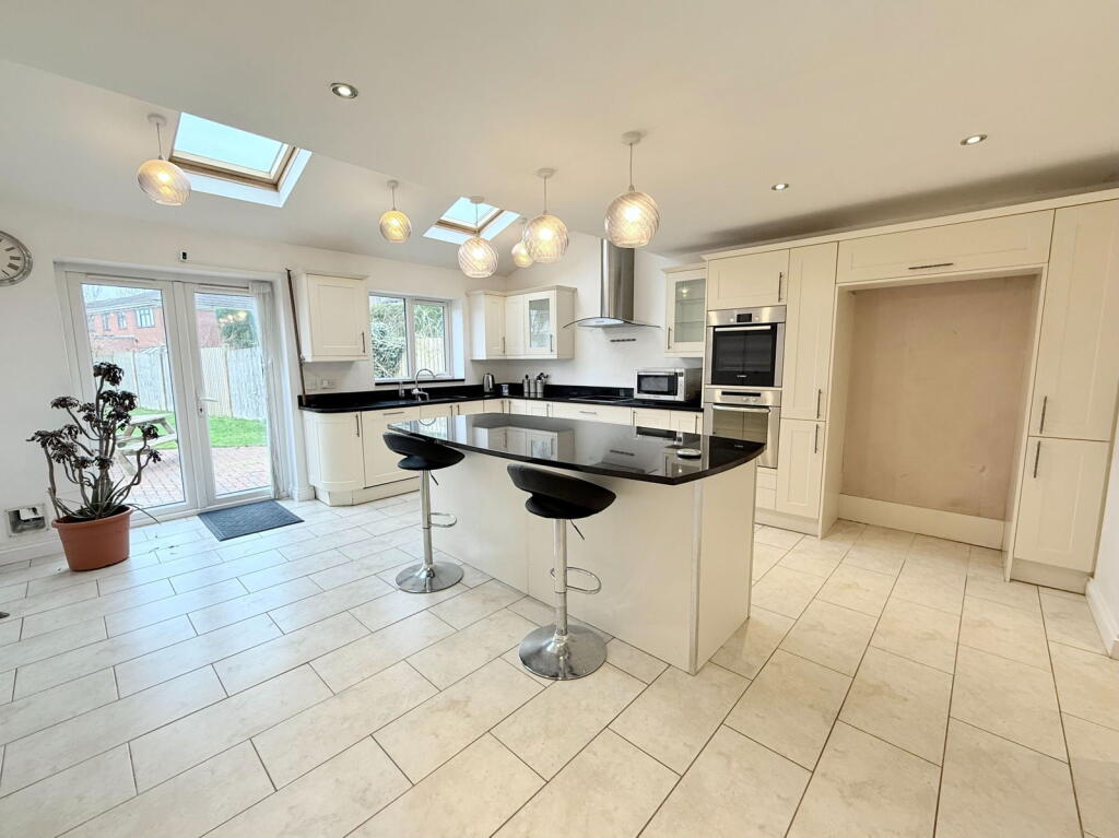 Additional image 2 of Hay Lane, Monkspath