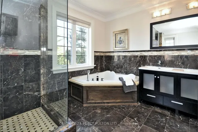 Additional image 12 of 9 Aspen Ave