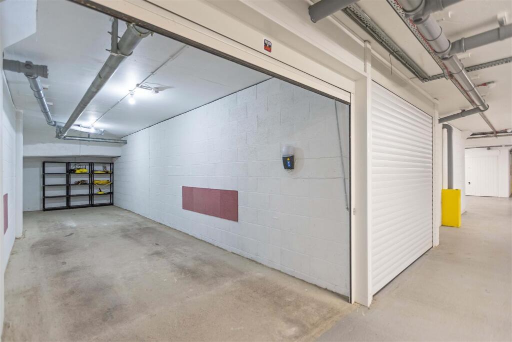 Additional image 19 of Marine Parade, Worthing