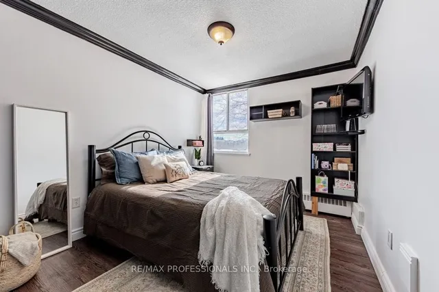 Additional image 14 of 541 Blackthorn Ave Unit 206