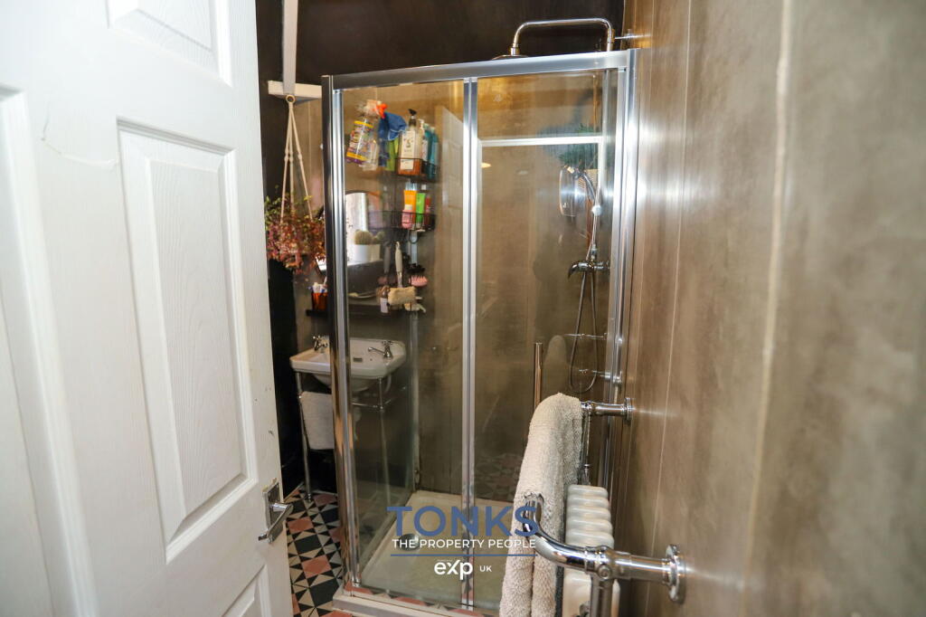 Additional image 21 of Kenilworth Road, Oldbury, B68 0ND