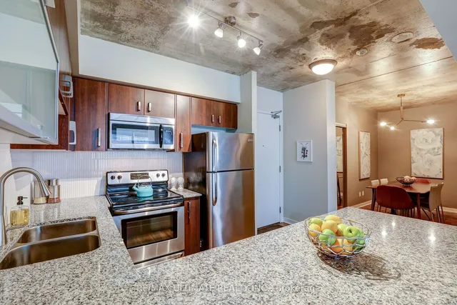 Additional image 10 of 59 East Liberty St Unit 707