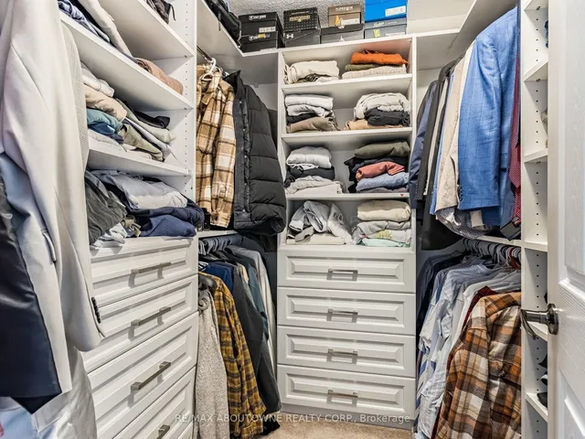 Additional image 22 of 26 Hoover Rd