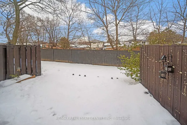 Additional image 39 of 35 Briar Path