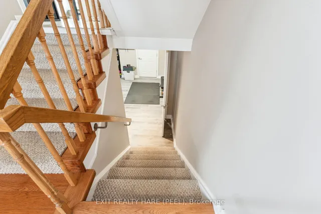 Additional image 40 of 121 Royal Palm Dr