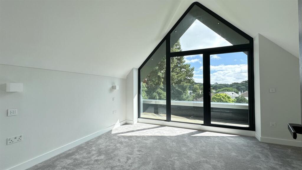 Additional image 12 of Greenwood Avenue, Lilliput