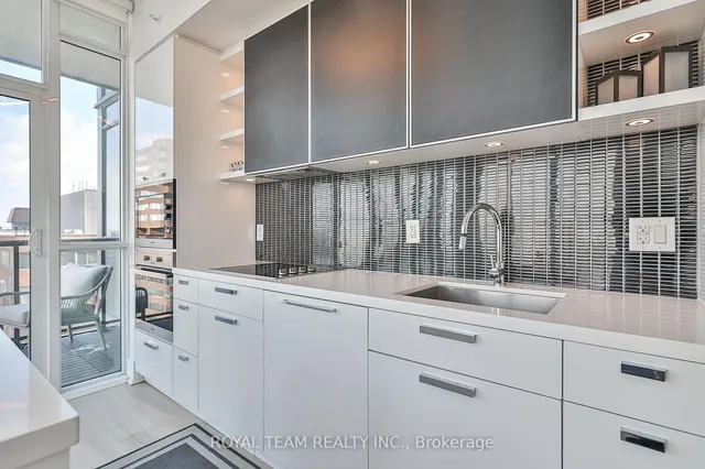 Additional image 10 of 32 Davenport Rd Unit 1403