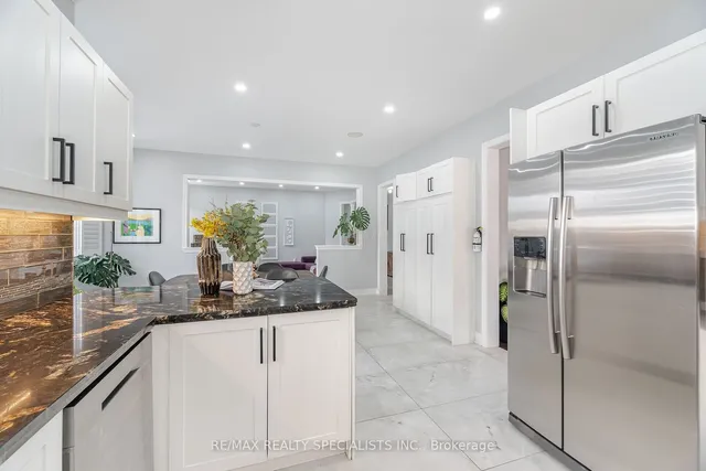 Additional image 13 of 28 Kippen Crt