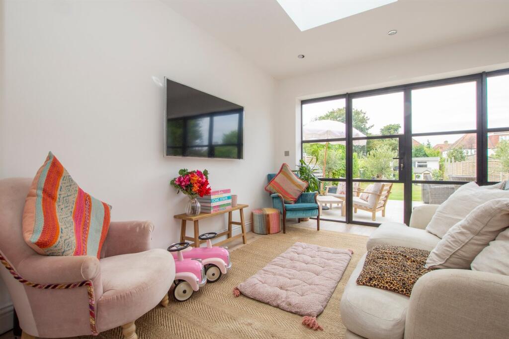 Additional image 22 of Southlands Road, Bromley, BR2