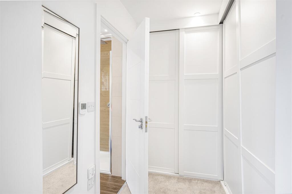 Additional image 15 of Waters Edge, Claremont Road