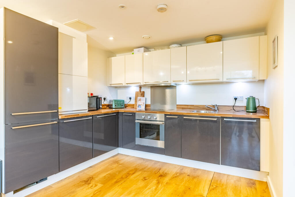 Additional image 5 of Newsom Place, Hatfield Road, St. Albans, Hertfordshire, AL1