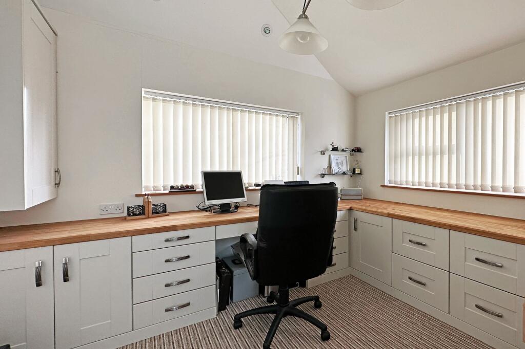 Additional image 8 of Lady Byron Lane, Knowle, B93