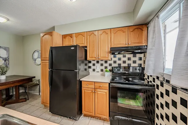 Additional image 11 of 211 Veronica Dr Unit 52