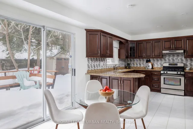 Additional image 9 of 55 Blueking Cres